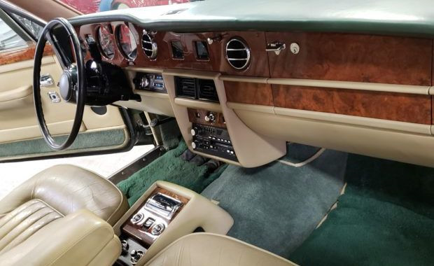 Rolls-Royce Silver Spur boc thep cua cong nuong Diana gia bao nhieu? hinh anh 3