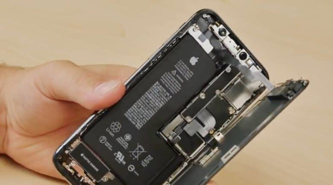 Dien thoai da 'doi gia' tu 600 USD len 2.000 USD nhu the nao? hinh anh 2