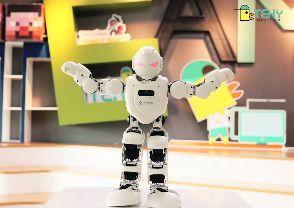 TEKY ra mắt trại hè công nghệ với Robot AI lần đầu tiên tại Việt Nam | Trại hè Công nghệ 2019 với Robot AI lần đầu tiên ra mắt tại Việt Nam | Robot giáo dục Alpha 1E sẽ đồng hành cùng học sinh dự Trại hè Công nghệ 2019