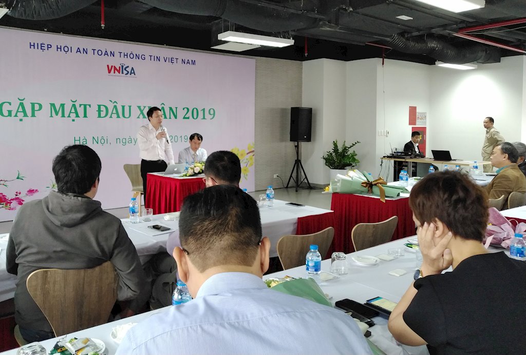 Việt Nam có những chuyên gia an toàn thông tin tầm cỡ thế giới | Cục An toàn thông tin chia sẻ quan điểm về cường quốc an toàn, an ninh mạng