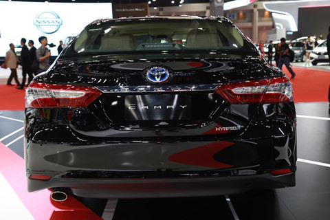 Chi tiet Toyota Camry 2019 sap ra mat tai VN hinh anh 4