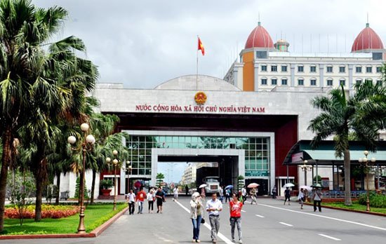 Thực hiện thủ tục biên phòng điện tử tại 5 cửa khẩu quốc tế trong nửa cuối 2019 | Thủ tục biên phòng điện tử tại cửa khẩu được thực hiện 24/24 giờ, cả ngày lễ