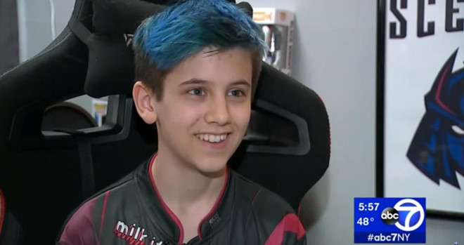 Streamer nhi kiem duoc 200.000 USD nho choi game Fortnite hinh anh 1