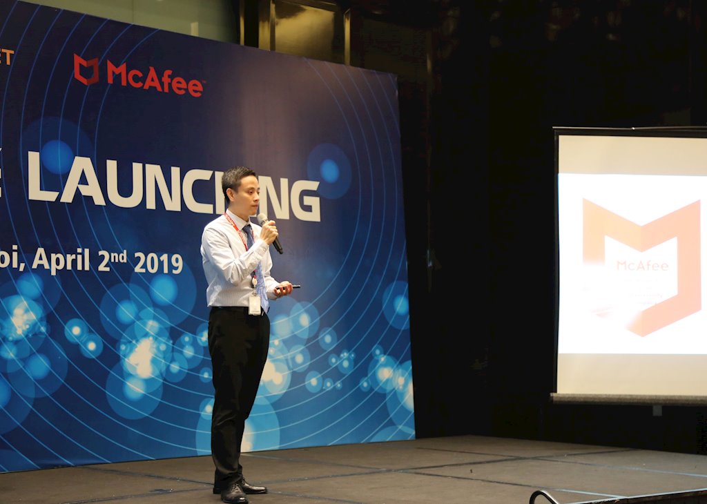 Vietnet trở thành nhà phân phối giải pháp của McAfee tại Việt Nam | McAfee ra mắt nhà phân phối chính thức tại Việt Nam | McAfee giới thiệu gói giải pháp mới McAfee MVISION