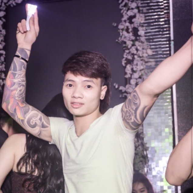 Youtube tắt kiếm tiền kênh Khá Bảnh, những kênh có nội dung tương tự vẫn ngang nhiên hốt bạc - Ảnh 1.