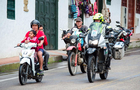 Nhung quoc gia co ty le nguoi di xe may tu vong cao nhat the gioi hinh anh 9