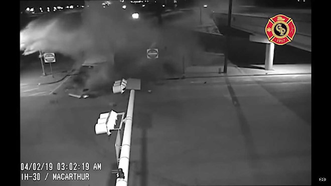 Tai xe phat khoc voi nhung su co hy huu tren cao toc hinh anh 11