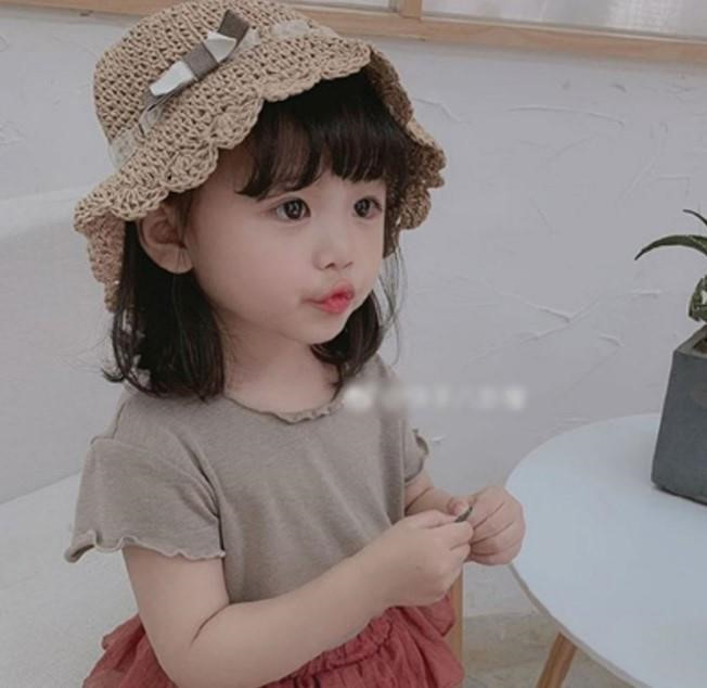 Dan mang buc xuc khi mau nhi bi me danh vi khong tao dang nhu yeu cau hinh anh 2