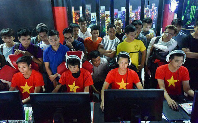 Tài năng của Chim Sẻ Đi Nắng đã hồi sinh cộng đồng Đế chế Việt Nam như thế nào? - Ảnh 2.