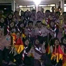 Loat anh 'vua hai vua so' khi chup dem bang den flash hinh anh 6