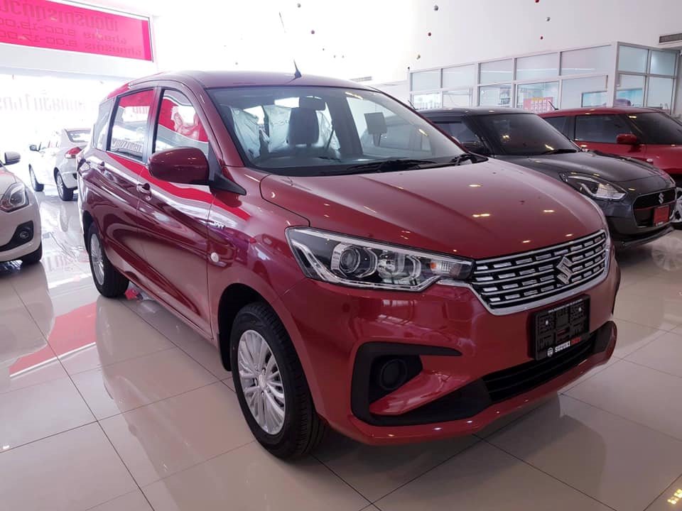 Suzuki Ertiga 2019 có giá từ 499 triệu đồng, nỗ lực cạnh tranh với Mitsubishi Xpander