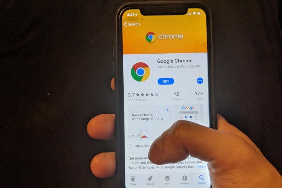 Người dùng iOS Mỹ được khuyến cáo gỡ trình duyệt Chrome ngay