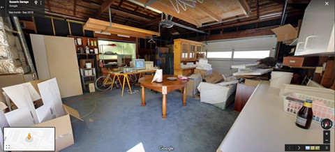 Nguoi phu nu dung dau de che hon loan YouTube hinh anh 4