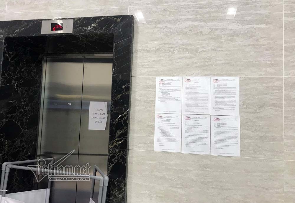 ‘Hùng sàm sỡ trong thang máy’ bị dân chung cư Hà Nội họp khẩn