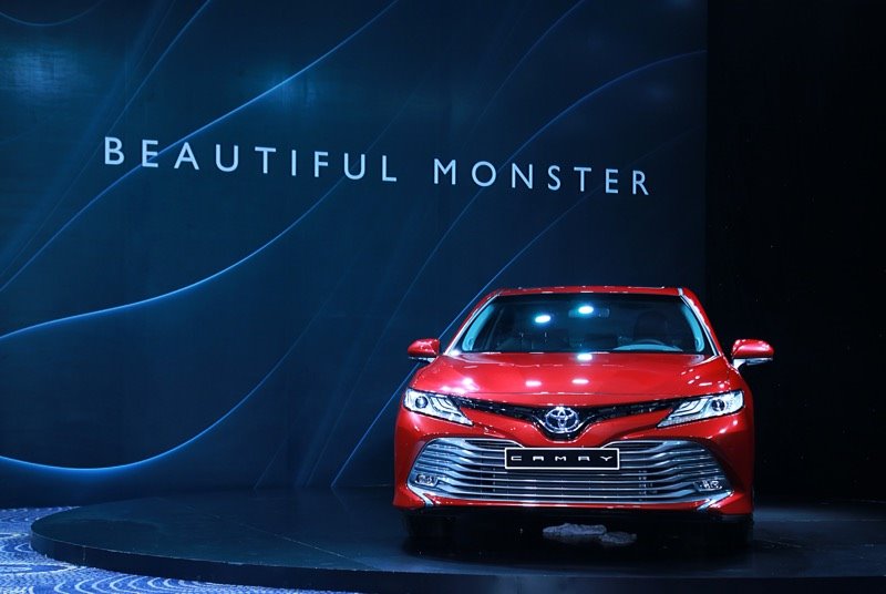 Toyota Camry 2019 chính thức chốt giá cao nhất 1,23 tỷ đồng tại thị trường Việt Nam