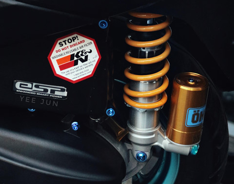 Honda Lead phien ban 'vua ninja' cua biker Ca Mau ton them 100 trieu hinh anh 8