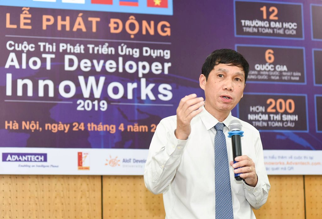 Lần đầu giới trẻ Việt Nam tham gia thi phát triển ứng dụng theo nhóm “AIoT Developer InnoWorks” | Phát động cuộc thi phát triển ứng dụng theo nhóm “AIoT Developer InnoWorks 2019” | Cuộc thi AIoT Developer InnoWorks 2019 chính thức khởi động