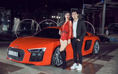 Nhung tay choi xe sung so trong showbiz Viet hinh anh 1