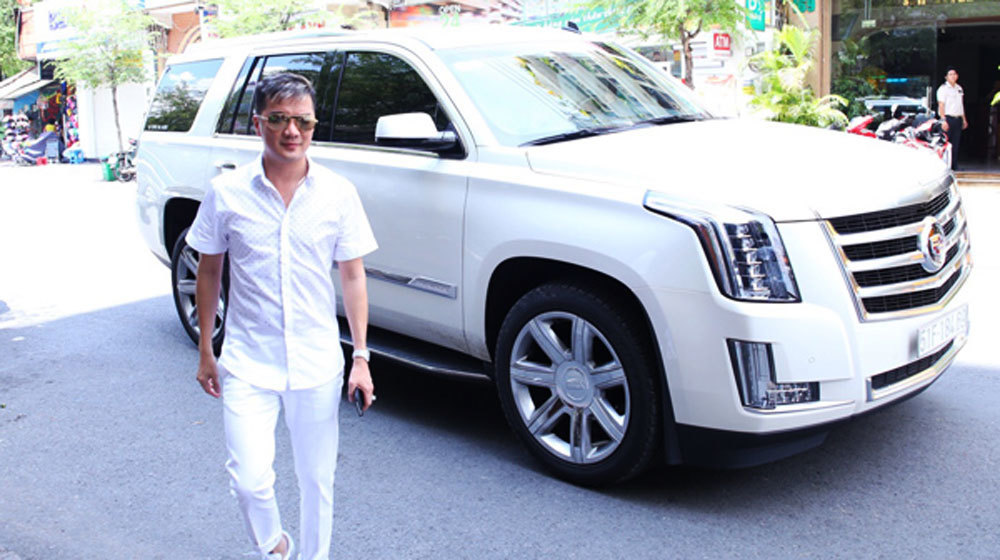 Dàn siêu xe 'khủng' của ca sĩ Đàm Vĩnh Hưng