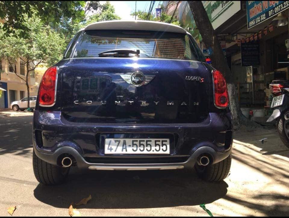 Chất chơi dân Tây Nguyên: Siêu xe và biển 'khủng'