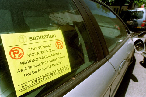 'Chi diem' xe vi pham giao thong, kiem 100 USD moi lan hinh anh 6