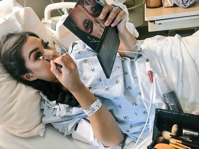 Cac ba me ro trao luu make up de co anh 'song ao' sau khi sinh hinh anh 8