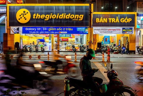 The gioi Di dong buon xoong noi, Vietjet ban mi tom thu tien ty hinh anh 1