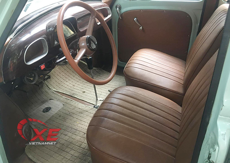 Dân Hưng Yên chơi Renault Dauphine đời 1956 định giá 400 triệu