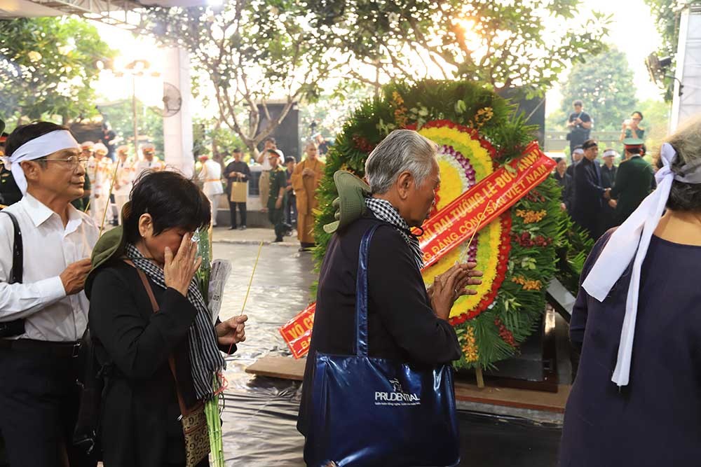 Phút bùi ngùi tiễn đưa Đại tướng Lê Đức Anh về đất mẹ