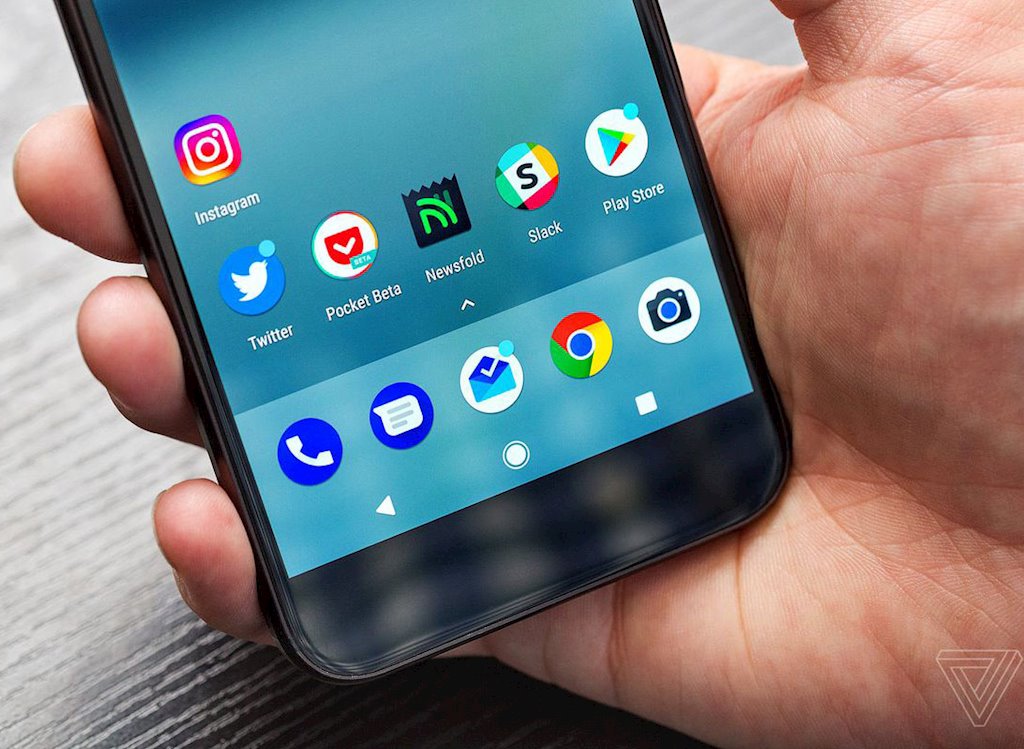 Vì sao thiết bị di động bị tấn công DDoS nhiều với thời lượng kéo dài?| 60% các cuộc tấn công từ chối dịch vụ phân tán DDoS đến từ thiết bị di động | Thói quen không tắt smartphone làm gia tăng mạnh nguy cơ, thời lượng tấn công DDoS