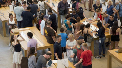 Tu hao nhoang, Apple Store dang thanh cai cho nhon nhao hinh anh 4 