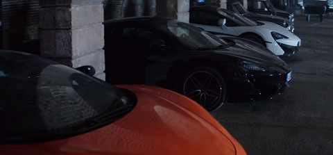 Dan xe trong bom tan 'Fast & Furious' moi - thuong vang ha cam hinh anh 3