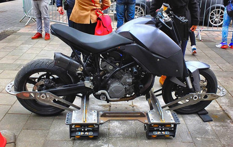 Dan xe trong bom tan 'Fast & Furious' moi - thuong vang ha cam hinh anh 11