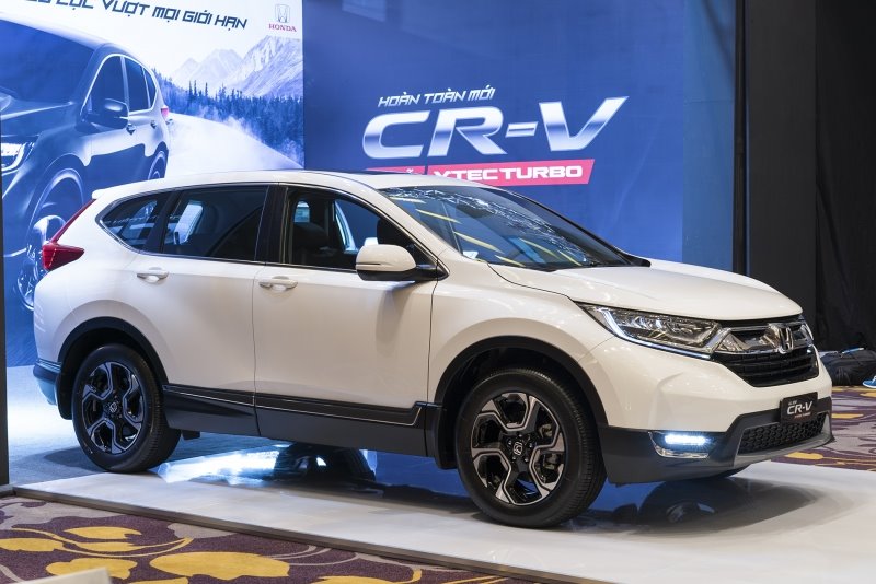 Giảm giá cả trăm triệu đồng, Honda CR-V vẫn sụt giảm quá nửa doanh số