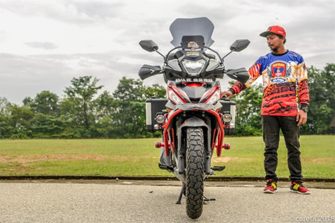 Honda Winner do phong cach 'di phuot' cua thay giao cuc chat hinh anh 2