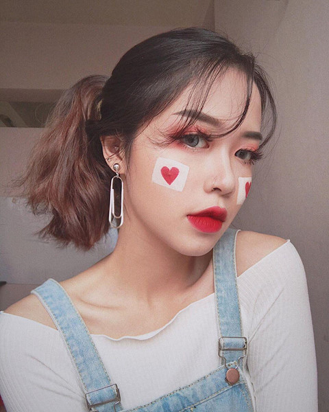 'Chang con tin nhung san pham duoc hot face quang cao tren mang' hinh anh 6