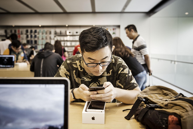 iPhone nằm trong 'danh sách đen' hàng Trung Quốc bị Mỹ đánh thuế nặng