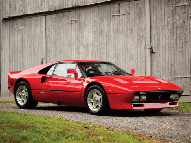 Vo hoi mua, lai thu roi trom luon sieu xe Ferrari trieu do hinh anh 1