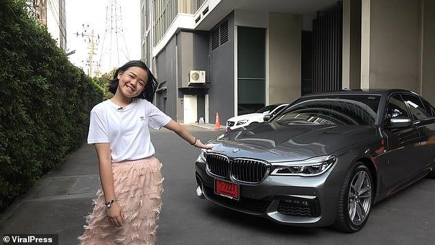 Vlogger Thai mua BMW 7 Series mung sinh nhat 12 tuoi hinh anh 1 