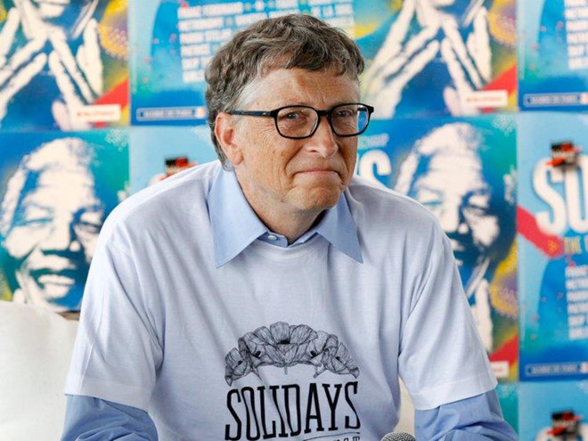 Trong 100 phut, Bill Gates kiem tien bang nguoi khac cat luc ca doi hinh anh 3 