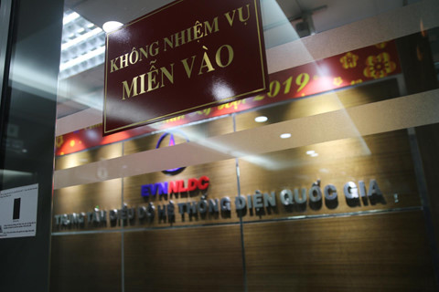 Ben trong can phong duoc bao mat nghiem ngat nhat cua EVN hinh anh 2