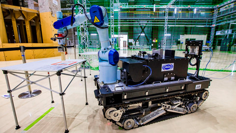 Noi nguy hiem, chet choc nhat the gioi: Robot, hat nhan va do nat hinh anh 15