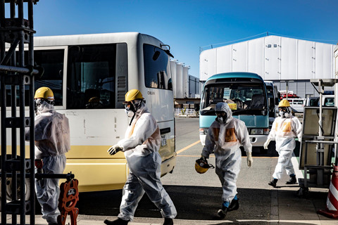 Noi nguy hiem, chet choc nhat the gioi: Robot, hat nhan va do nat hinh anh 3