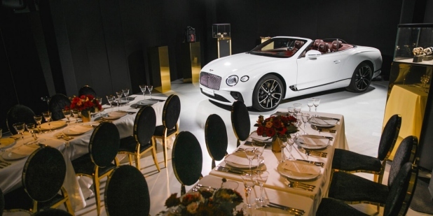 Cuốn sách '100 năm Bentley' giá 6 tỷ, đắt hơn cả siêu xe Bentayga