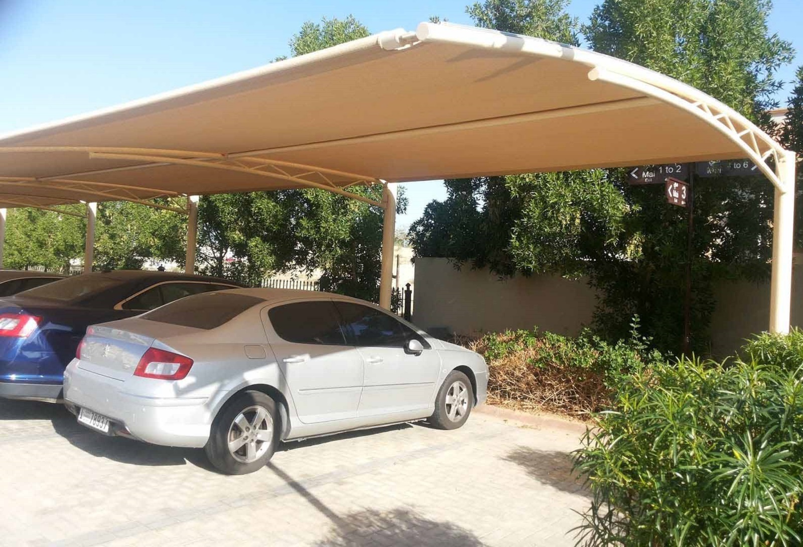 Hạ nhiệt cho xe ô tô trong vòng '3 nốt nhạc' khi hè về