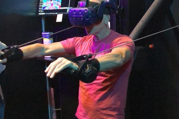 Khám phá phòng tập gym VR đầu tiên trên thế giới