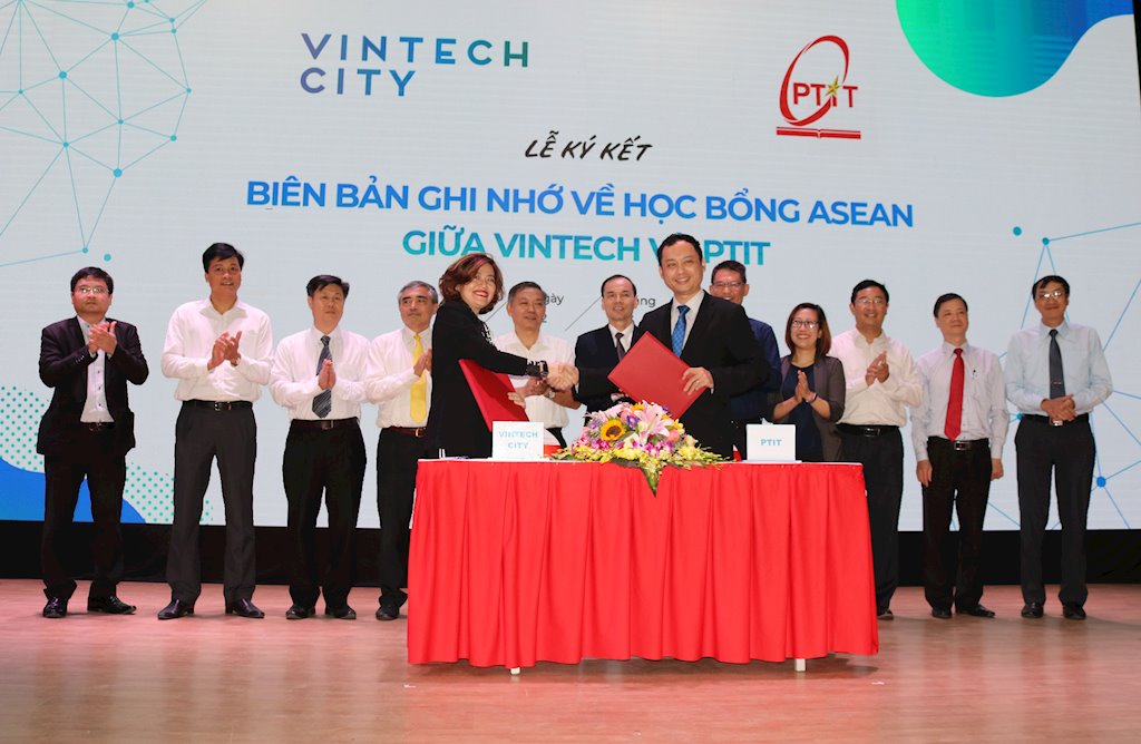 Cấp học bổng 40.000 USD cho sinh viên các nước ASEAN học ngành CNTT bằng tiếng Anh tại PTIT | PTIT