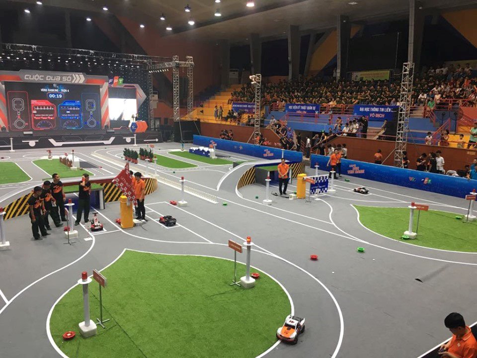 Sinh viên Học viện Kỹ thuật Quân sự giành ngôi Vô địch cuộc đua số mùa thứ ba | Sinh viên Học viện Kỹ thuật Quân sự lần thứ hai giành ngôi Vô địch Cuộc đua số | Sinh viên 9 trường đại học Việt Nam, Anh, Nga đua tài tại Chung kết Cuộc đua số 2018-2019