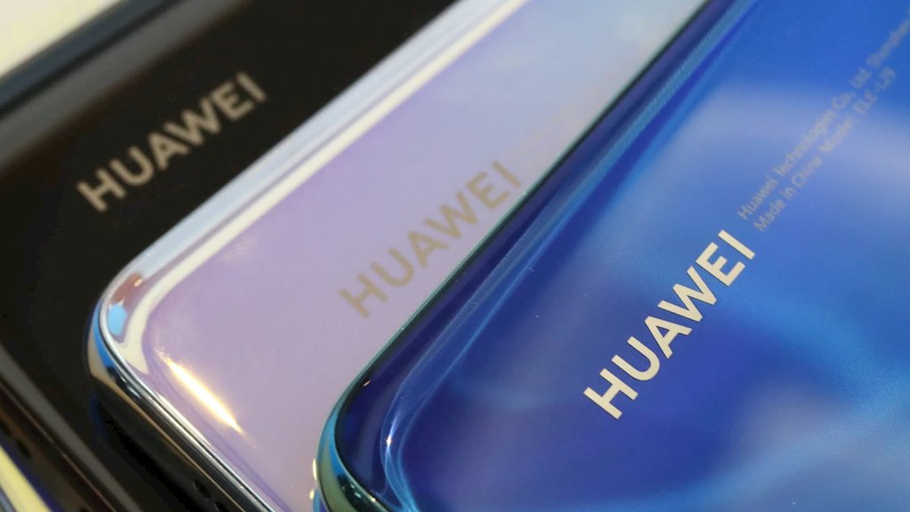 Huawei nói gì khi bị Liên minh Wi