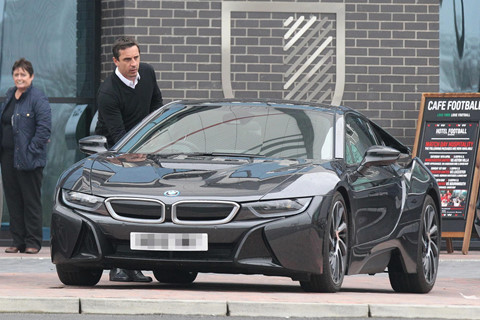 Dan xe cua cac huyen thoai MU - tu moto, 'xe co' den xe trieu USD hinh anh 5